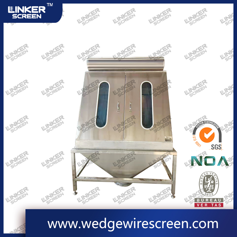 Self Cleaning Strainer