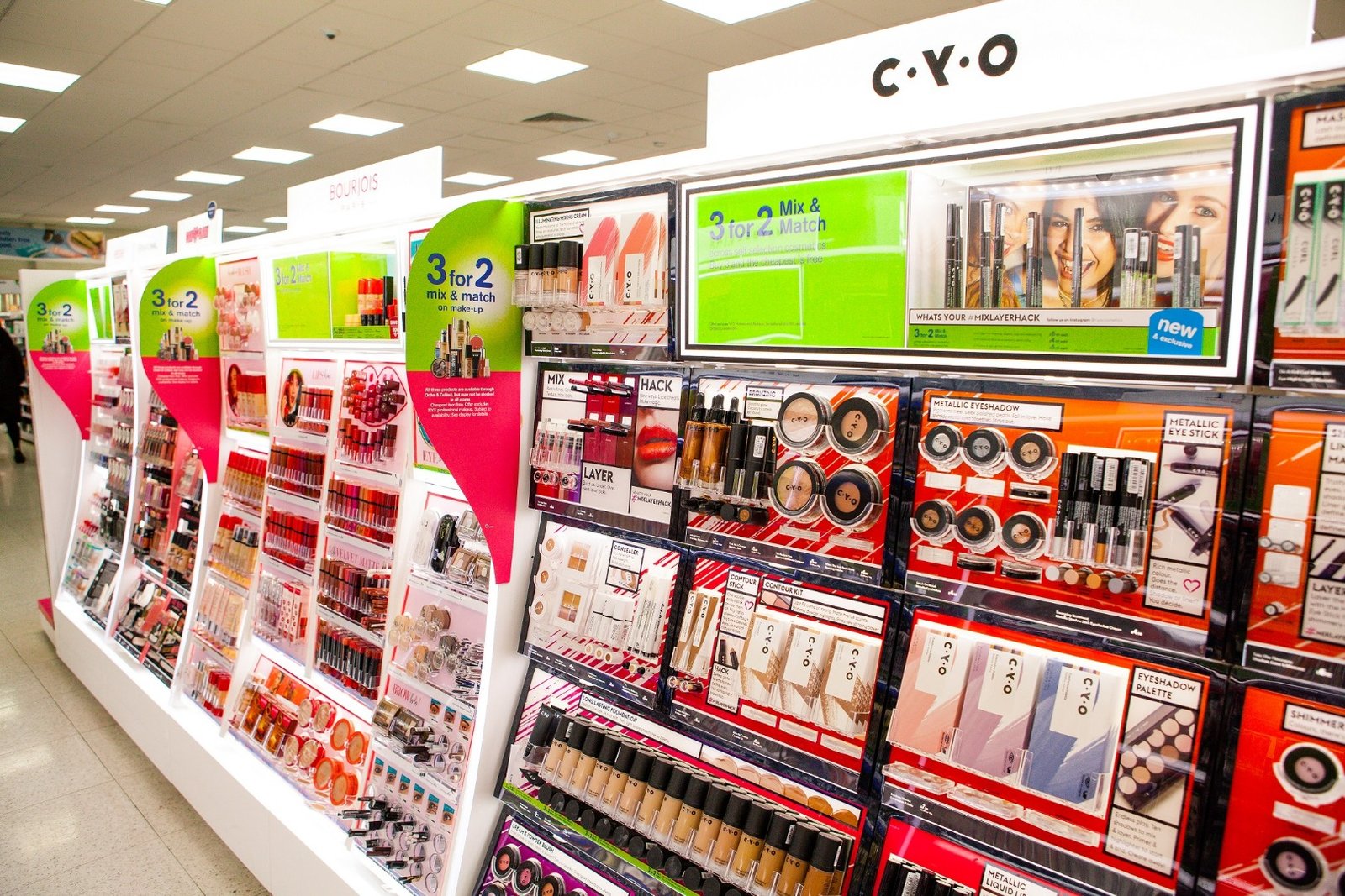 online cosmetic store in uk